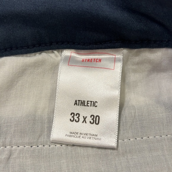 NWOT Express Men’s Athletic Stretch Khaki - Picture 3 of 5